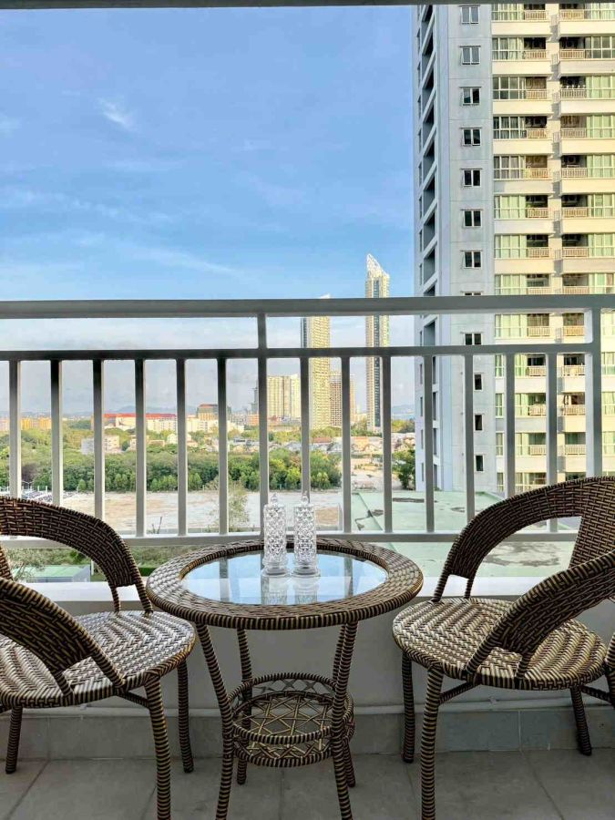 - ขายคอนโด Lumpini Park Beach Jomtien ห้องรีโนเวทใหม่ HOT DEAL