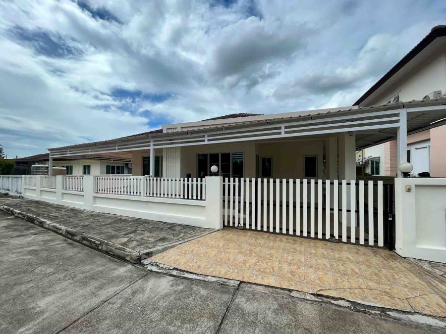 - บ้านให้เช่า ใกล้โรงเรียนนานาชาติลานนา ต.สันผักหวาน หางดง เชียงใหม่ (EN below)