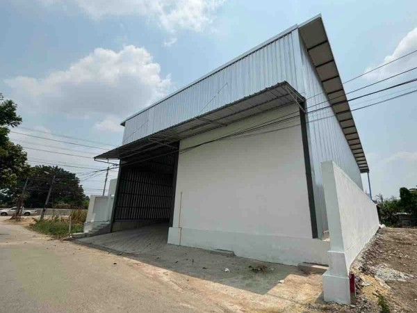 - ให้เช่าโกดังโรงงานย่านปากเกร็ด ขนาด 300 ตรม. บนที่ดิน 100 ตรว.พิกัดซอยร่วมสุข