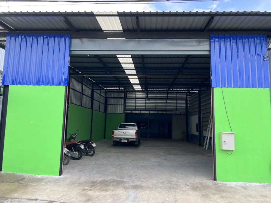- โกดังให้เช่า / โรงงานให้เช่า พื้นที่ใช้สอย 350 ตร.ม. ใกล้ตลาดไท ต.คลองสอง อ.คลองหลวง จ.ปทุมธานี