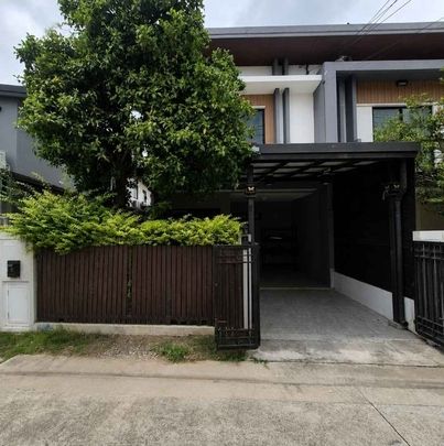 - บ้านสวยพร้อมอยู่ ทำเลศักยภาพ บางเลน 21 นนทบุรี บ้านฟังก์ชันครบ อยู่สบาย เป็นส่วนตัว เหมาะสำหรับครอบครัวยุคใหม่