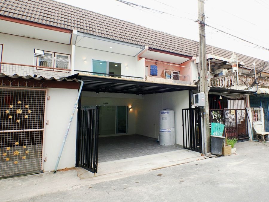 - ทาวน์เฮ้าส์ 2 ชั้น ม.อัมรินทร์นิเวศน์3 ผัง2 บ้านเลขที่ 370 16 ตร.ว. ขาย 1.48M