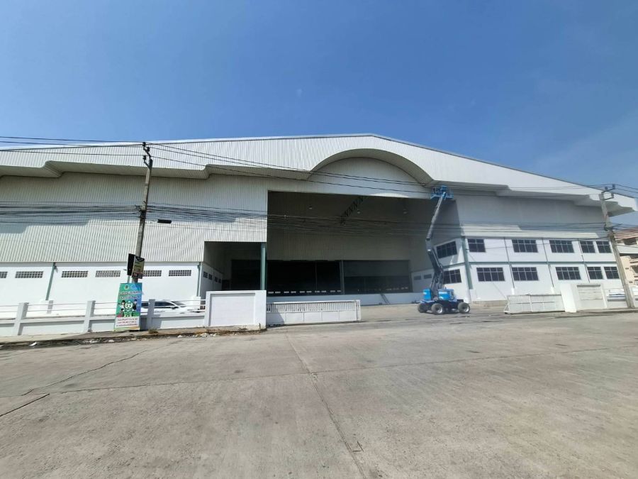 - ให้เช่าโรงงานพื้นที่สีม่วงบางนากม 23 โกดังบางนา กม 23 วัดบัวโรย ใกล้นิคมบางพลี ถนนเทพารักษ์ สมุทรปราการ พื้นที่ขนาด 5,500 ตารางเมตร