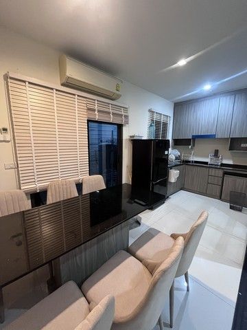 - ให้เช่าทาวโฮม3ชั้นหลังมุมโครงการ Eigen Premium Townhome พัฒนาการ ย่าน ถนนพัฒนาการตัดใหม่, สวนหลวง, ศรีนครินทร์, พระราม 9 เลี้ยงสัตว์ได้