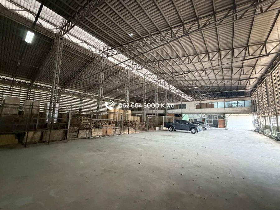 - ให้เช่า โกดังพร้อมสำนักงาน 500-2,000 ตร.ม. เพชรเกษม หนองแขม พุทธมณฑล
