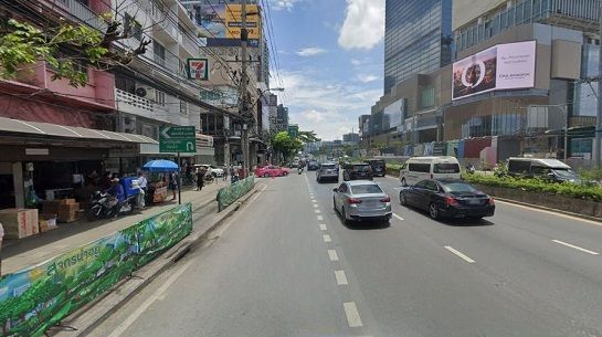 - ขายที่ดินย่านพระราม 4 ทำเลดีศักยภาพสูง ใกล้ One Bangkok เเค่ 300 เมตร!