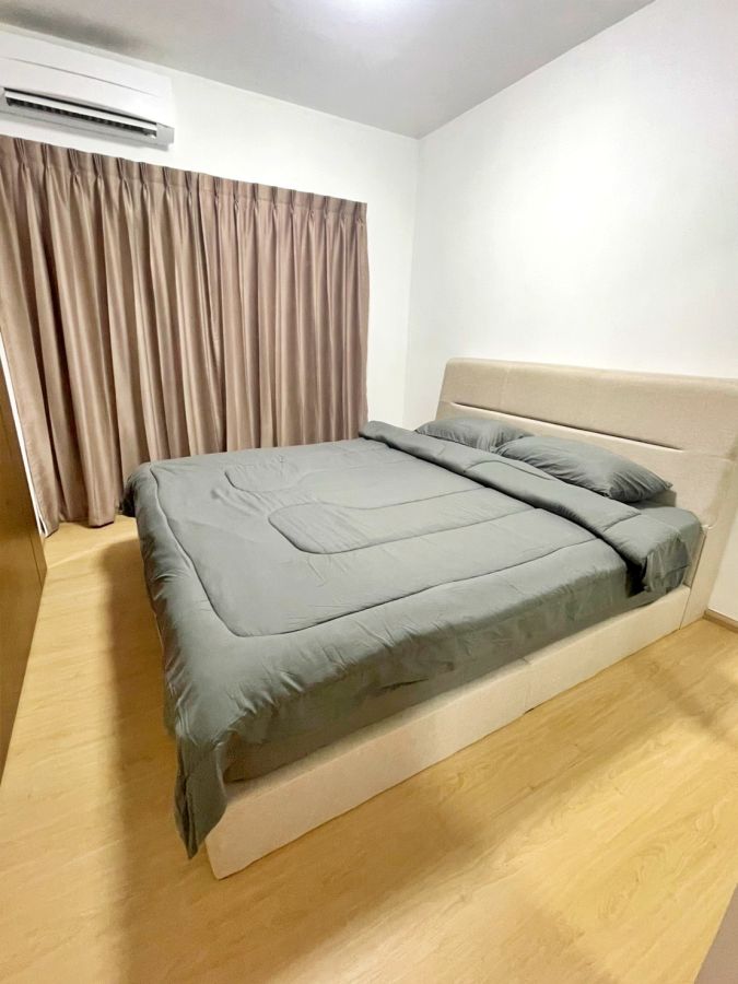 - A Space Asoke-Ratchada 35 ตร.ม. 1 นอน รีโนเวทใหม่ทั้งห้อง เดินไป MRT พระราม 9 ได้ เพียง 2.2 ล้าน!