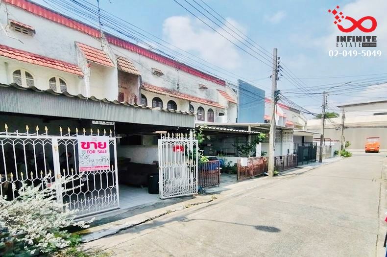 - ขายทาวน์เฮ้าส์ 2 ชั้น ถนนพระราม 9 เทียมร่วมมิตร หมู่บ้านวิจิตรชัย ใกล้ MRT พระราม 9 ทางด่วนศรีรัช