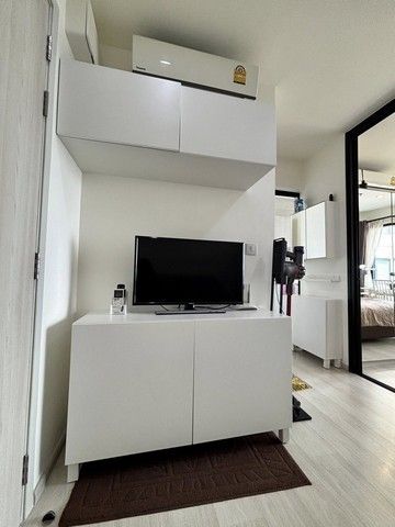 - ให้เช่า ไลฟ์ อโศก ใกล้ MRT เพชรบุรี 1 ห้องนอน 30 ตร.ม. ชั้น 21 เฟอร์ครบ พร้อมอยู่ เหมาะอยู่อาศัย