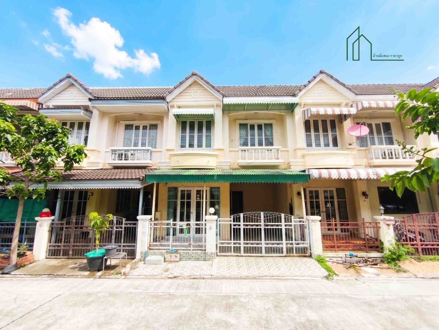 - ทาวน์เฮ้าส์ 2 ชั้น หมู่บ้านบุศรินทร์ ธนบุรีรมย์ ประชาอุทิศ 129 พระราม 2