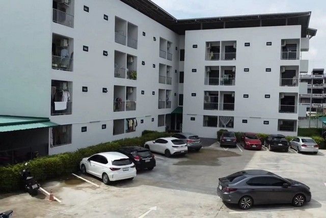 - แมนชั่นทำเงิน 6-7ล้านต่อปีใกล้ธรรมศาสตร์รังสิต ราคา119 ล้านบาท