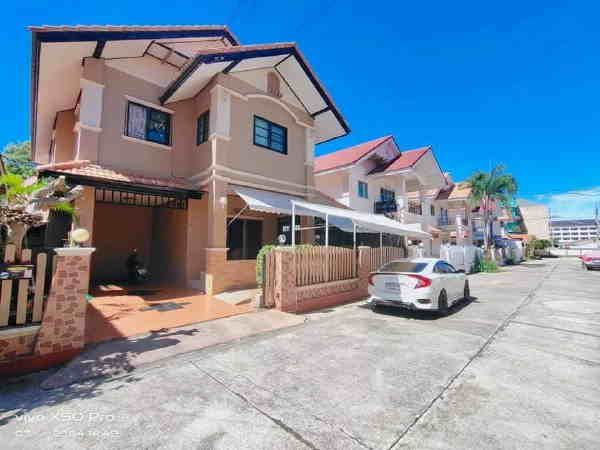 - ขายหรือให้เช่าบ้านเดี่ยว 3 ห้องนอน โครงการ Sirisa 9 Village พัทยา