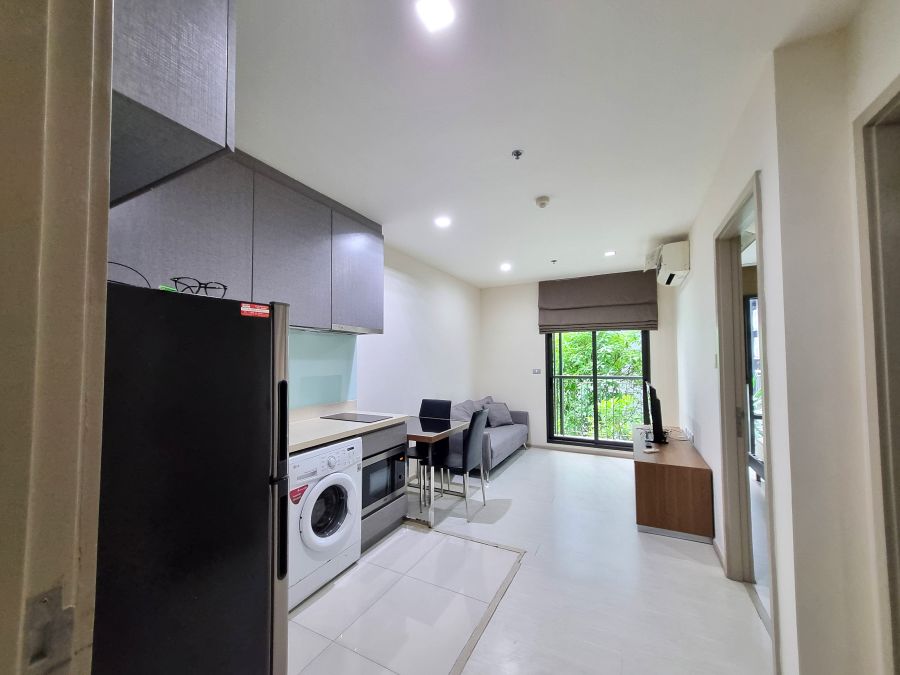 - ขายคอนโด ริธึ่มสุขุมวิท 36-38 ใจกลางกมม. ทำเลทอง | ชั้น 7 วิวสระ