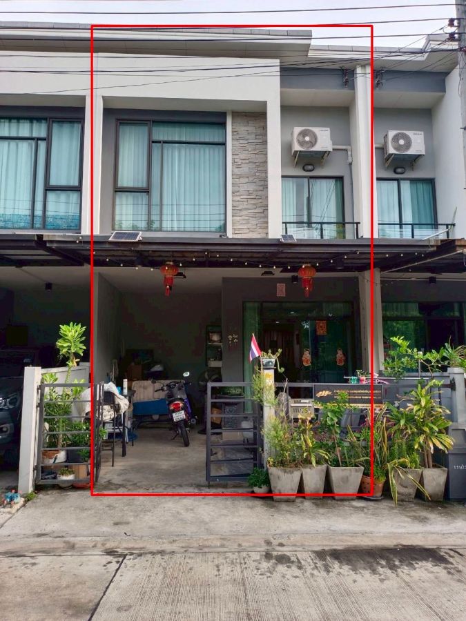 - ขายทาวน์โฮม 2 ชั้น 18 ตรว.พลีโน่ พหลโยธิน-วัชรพล 1ถ.เพิ่มสิน แขวงคลองถนน เขตสายไหม กรุงเทพฯ
