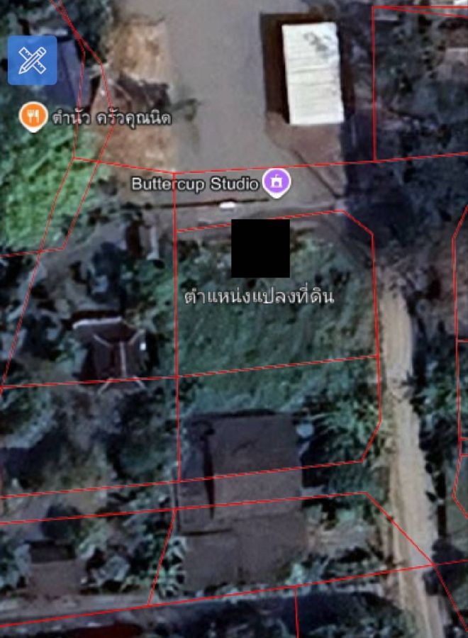 - ขายที่ดิน 125 ตรว. ทำเลดีติดถนน เดินทางสะดวก ใกล้แหล่งชุมชน