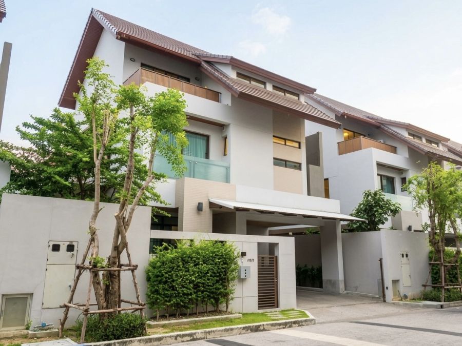 - ขายบ้านเดี่ยว โครงการ Private Nirvana Resindence เนื้อที่ 61 ตร.วา