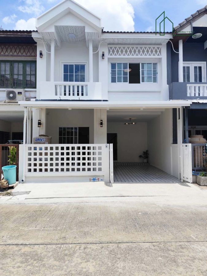 - บ้านพร้อมอยู่ ทำเลดี หมู่บ้านวรารักษ์ ถนนเลียบคลองสอง 27คลองสามวา ฟรีโอน