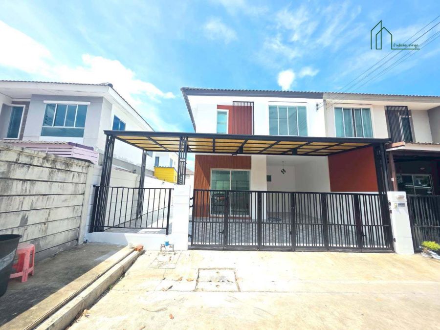 - หมู่บ้านพฤกษา 55/2 วงแหวน-รามอินทรา หลังมุม ถนนนิมิตรถใหม่ คลองสามวา รีโนเวทใหม่ทั้งหลัง