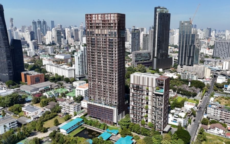 - HOT DEAL! ราคาดีที่สุดในโครงการ ขายคอนโดหรู Ashton Morph 38 ชั้น 22 ห้องมุม Rare Item พร้อม Sky Corner Window
