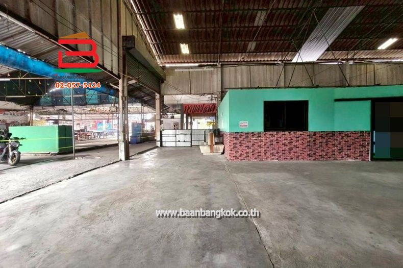 - ที่ดินพร้อมสิ่งปลูกสร้าง ติดถนนไสวประชาราษฎร์ คลอง 4 เนื้อที่ 410 ตรม. (ใกล้ตลาดเอซี คลอง 4) ถนนลำลูกกา ตำบลลาดสวาย อำเภอลำลูกกา จังหวัดปทุมธานี