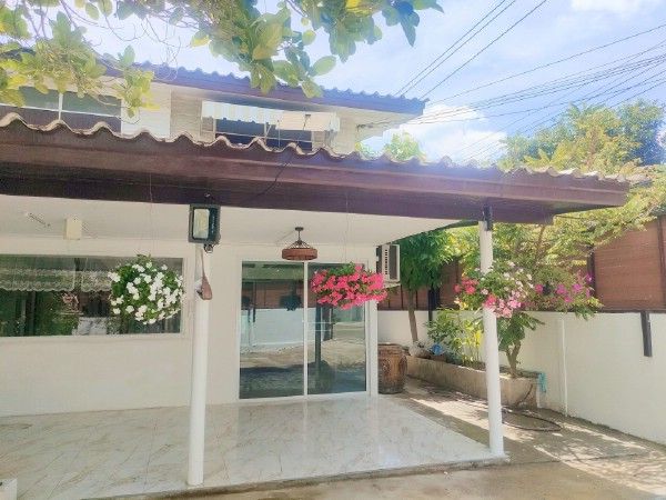 - ให้เช่าบ้านสวนย่านอุดมสุข 48 พิกัดซอยสุขุมวิท103 แขวงบางใต้ เขตบางนา กรุงเทพฯ ใกล้ BTS อุดมสุข