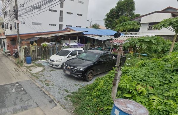 - ขาย ที่ดินลาดพร้าว 71 ขาย ที่ดินนาคนิวาส ขาย ที่ดินโชคชัย 4 ซอย สังคมสงเคราะห์ 5 พื้นที่ 49 ตารางวา