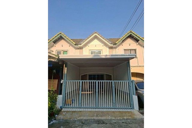 - ทาวน์เฮ้าส์ 2 ชั้น ม.พฤกษา18/1 บางใหญ่ (ซอยแก้วอินทร์) พร้อมอยู่