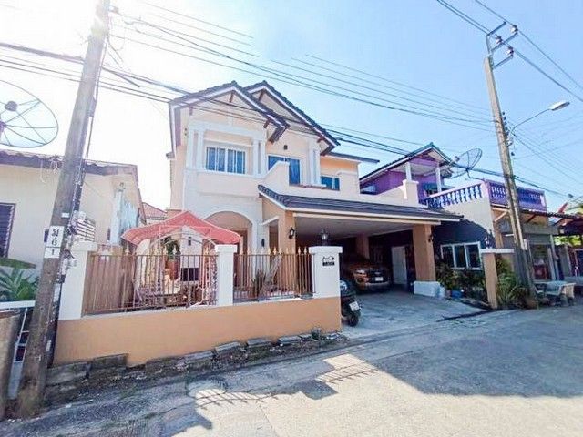 - บ้านเดี่ยว 2 ชั้น ทำเลดี ซอยสุวินทวงศ์ 13 มีนบุรี อยู่สบาย เดินทางสะดวก เข้า-ออกได้หลายเส้นทาง ราคาพิเศษ 3,00,000 บาท เท่านั้น