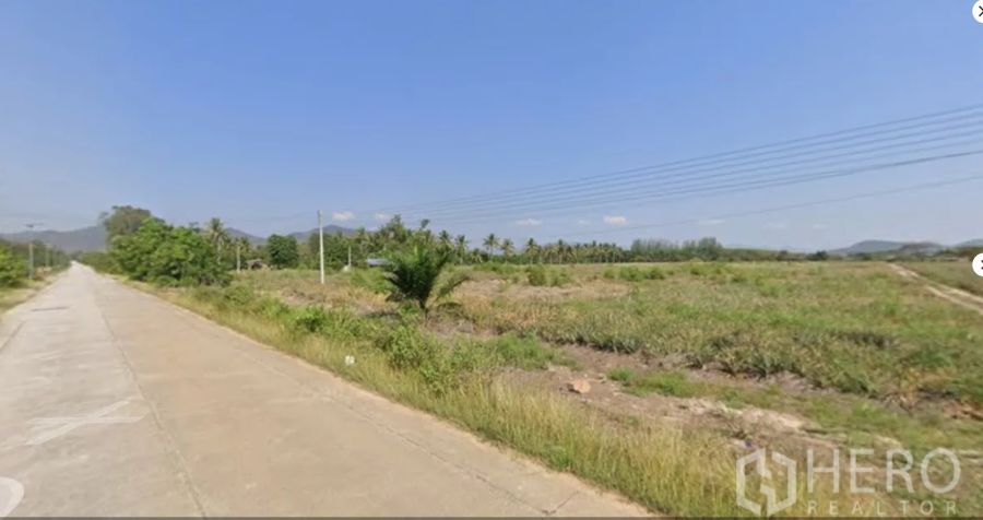 - ขายที่ดินแปลงใหญ่ อ่าวน้อย เมืองประจวบคีรีขันธ์ วิวภูเขา ใกล้อ่าวมะนาว HRE00797