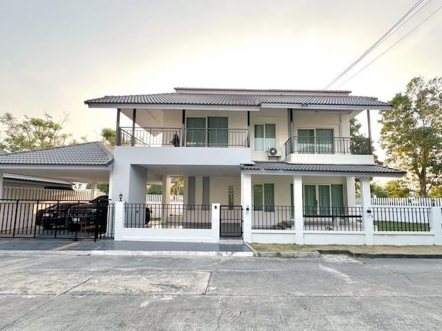 - บ้านเดี่ยวซื่อตรง บางบัวทอง 340 เฟอร์ฯ ใหม่ทั้งหลัง มีเรือนรับรองแยก เหมาะทำ Home Office!
