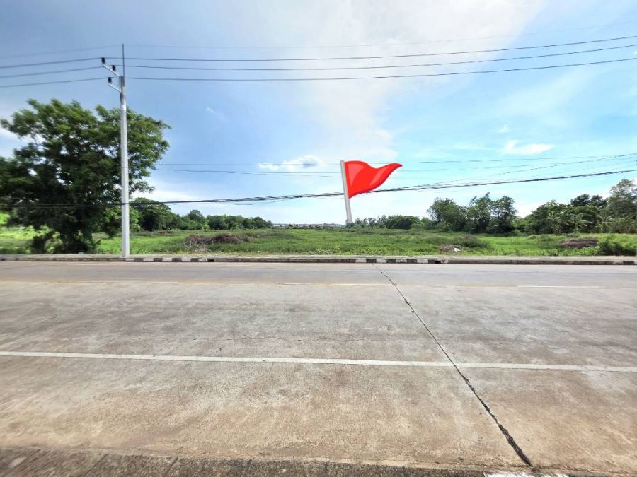 - ขายที่ดิน 18 ไร่เศษ ใจกลางพนมสารคาม ผังสีส้ม(ม.6) ติดถนน 2 ด้าน ทำเลหายาก