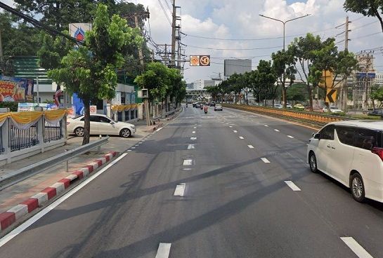 - ขายที่ดินพร้อมสิ่งปลูกสร้าง รัชดาภิเษก 32 ใกล้ MRT ลาดพร้าว
