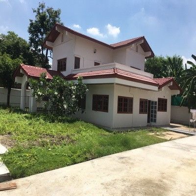 - ให้เช่าบ้านเดี่ยว2ชัั้น ถนนลาดพร้าว 41ที่ดิน 250 ตร.ว300 ตรม มีห้องออฟฟิศ เหมาะทำHome Office มี4นอน3น้ำจดทะเบียนบริษัทได้เช่า50000บาท/เดือน