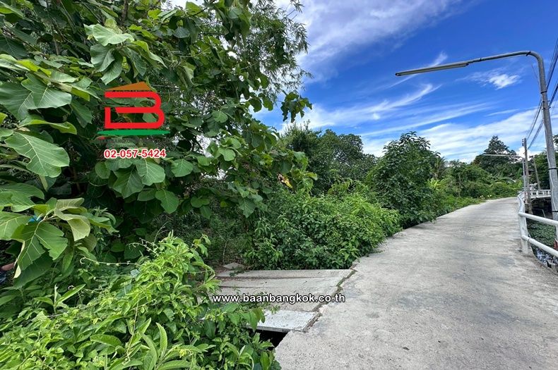 - ที่ดินเปล่า เนื้อที่ 9-3-75 ไร่ ซอยเทศสัมพันธ์ 2 (ใกล้วัดโสภาราม) ตำบลบางปรอก อำเภอเมืองปทุมธานี ปทุมธานี