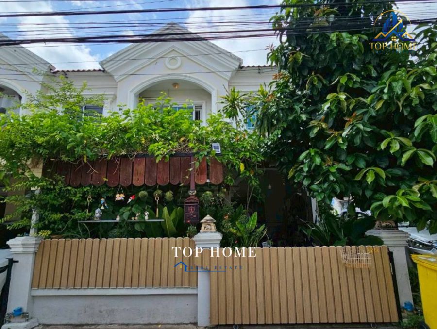 - ขายด่วน ทาวน์เฮ้าส์ 2 ชั้น หลังมุม หมู่บ้านนิรันดร์วิลล์ 10 กม.18 ทำเลดี ต้นโครงการ