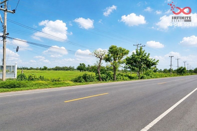 - ขายที่ดิน 3 ไร่ ติดถนน ใกล้ที่ทำการการไฟฟ้าภูมิภาค หนองหญ้าไซ สุพรรณบุรี แปลงสวย