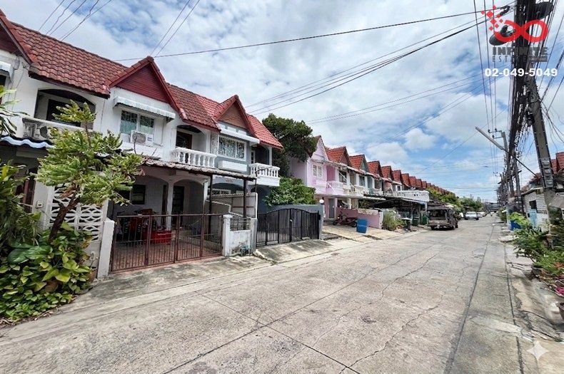 - ขายทาวน์เฮาส์ 2 ชั้น สุขุมวิท 101/1 วชิรธรรมสาธิต 57 หมู่บ้านธรรมสาธิต 1 ใกล้ BTS - MRT