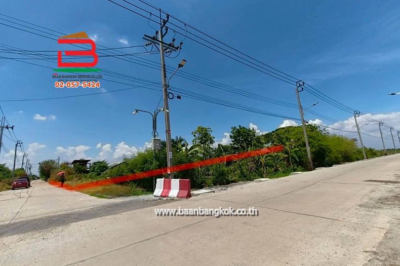 - ที่ดินเปล่า ใกล้สยาม พรีเมี่ยม เอาท์เล็ต กรุงเทพ เนื้อที่ 226 ตรว. ถนนหลวงแพ่ง ตำบลบางเสาธง อำเภอบางเสาธง จังหวัดสมุทรปราการ