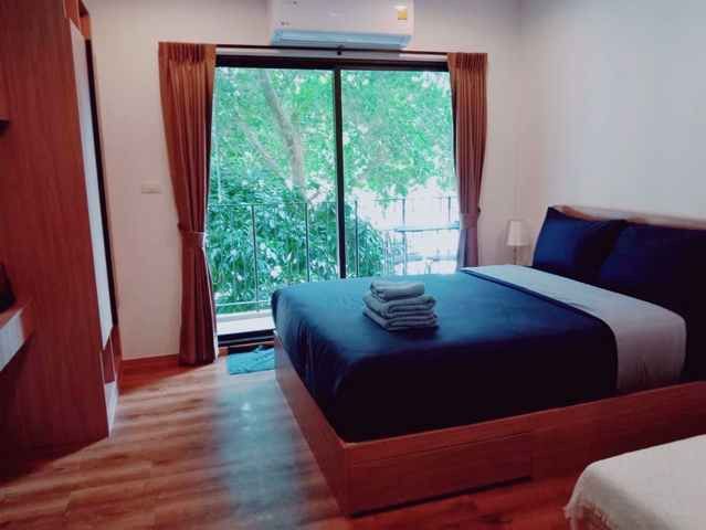 - ขาย/ให้เช่าคอนโด La Habana Hua Hin ใกล้ชายหาดหัวหิน 1 ห้องนอน 25.52 ตร.ม. ตกแต่งครบ วิวสวน ราคา 2.39 ล้านบาท / เช่า 12,000 บาทต่อเดือน