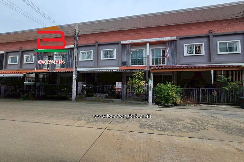- ทาวน์เฮ้าส์ หมู่บ้านภิรมย์วิลล์ เนื้อที่ 17.1 ตรว. (ใกล้ตลาดเพิ่มพูน) แขวงแสมดำ เขตบางขุนเทียน