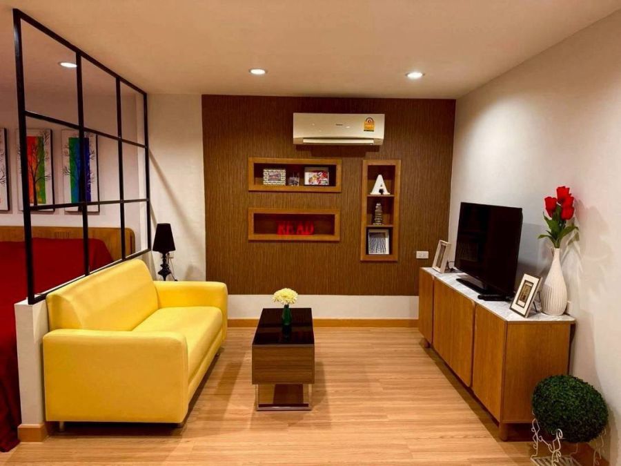 - Airport Home Condo Chiangmai คอนโดพร้อมเข้าอยู่ ห้องรีโนเวทใหม่ พร้อมเฟอร์นิเจอร์ครบ ใกล้สนามบินเชียงใหม่