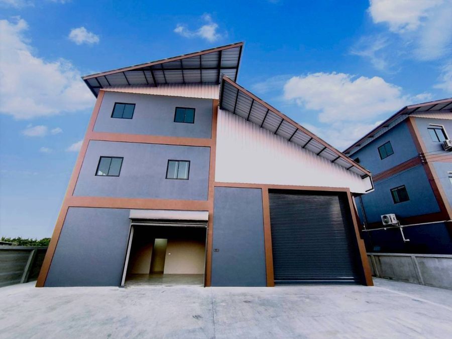 - โกดัง+office+ บ้านพักอาศัย ให้เช่าบางใหญ่ 60000 ต่อเดือน ล่วงหน้า 1, ประกัน 3
