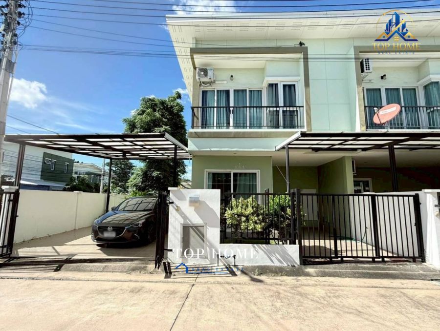 - ขายด่วน! ทาวน์เฮาส์ 2 ชั้น (หลังมุม) พร้อมผู้เช่า หมู่บ้านเดอะไพร์ซ ศรีราชา 1 (The Prize Sriracha 1)