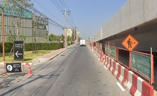 - ขายที่ดินเปล่า ถนนบางกรวย-จงถนอม ใกล้ Central Westville