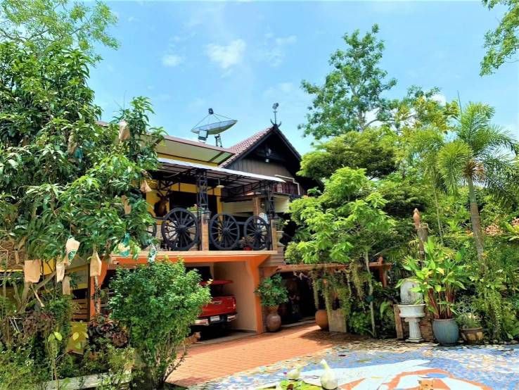 - ขายบ้านพร้อมสวนผลไม้ ใกล้น้ำตกเขาชะเมา จังหวัดระยอง