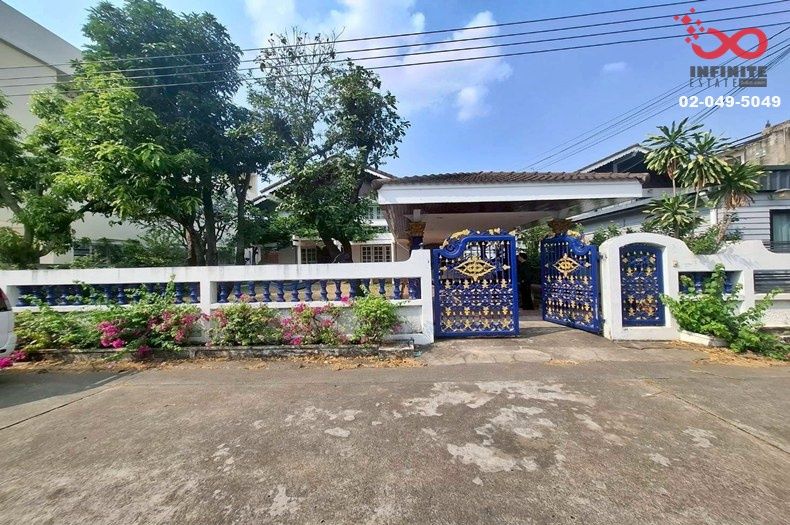 - ขายบ้านเดี่ยว 2 ชั้น 101 ตร.ว. รามคำแหง 60 หมู่บ้านสวนสน ใกล้ MRT ลำสาลี - ศรีนครินทร์