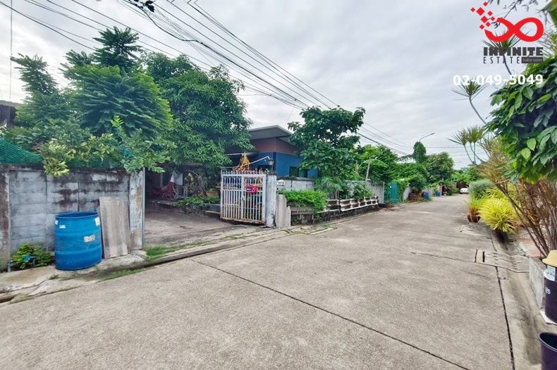 - ขายบ้านเดี่ยว 2 ชั้น 105 ตร.ว. ซอยนวมินทร์ 69 บึงกุ่ม ทำเลดี ใกล้ทางด่วน