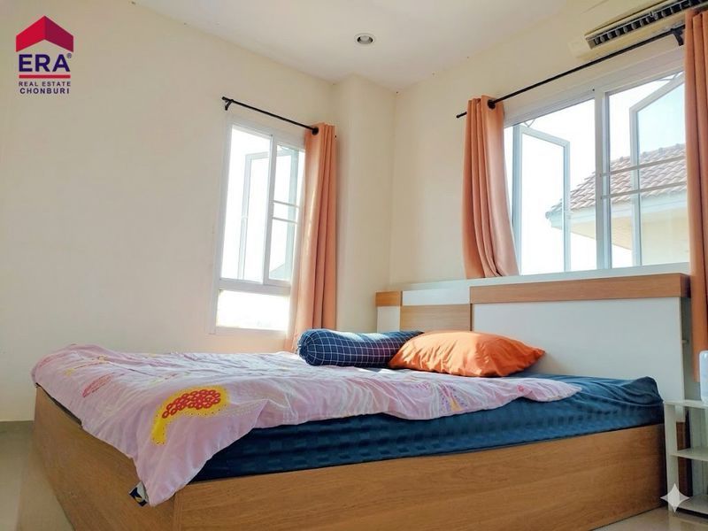 - ขายคอนโดพร้อมผู้เช่า ทำเลดีใกล้ ม.บูรพา เพียง 1.25 ล้านบาท The Wisdom Burg Condo บางแสน