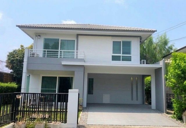 - ให้เช่าบ้าน หลังมุมติด โรงเรียนสารสาสน์วิเทศสุวรรณภูมิ เดินไปเรียนได้เลย , สนามบินสุวรรณภูมิ, เมกา บางนา ม.สีวลี สุวรรณภูมิ