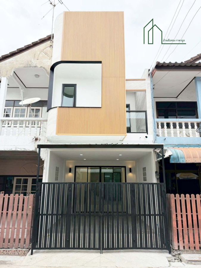 - ทาวน์โฮม 2 ชั้น หมู่บ้านพิพรพงษ์ ซอยวิภาวดีรังสิต 84 ดอนเมือง c
